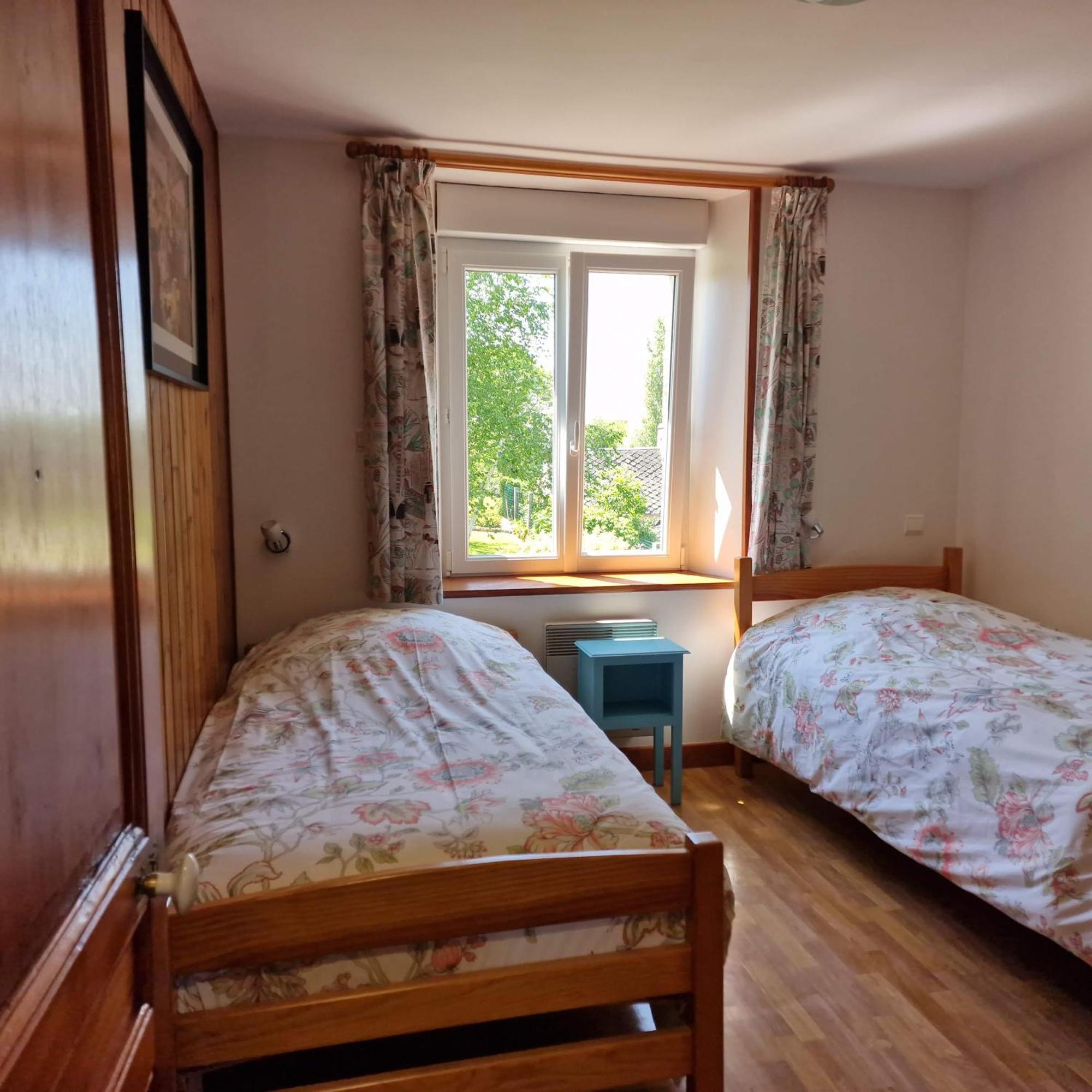 Le Dy En Fleurs Villa Saint-Maurice-en-Cotentin Exterior photo